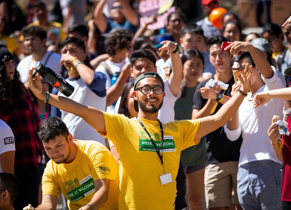 New Cal Poly students gather for WOW 